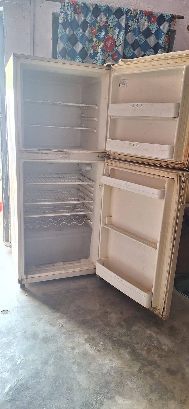 Used fridge 1