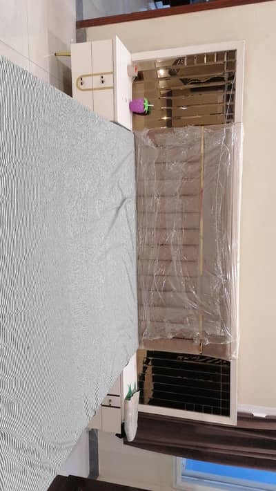 new bed set available for sale