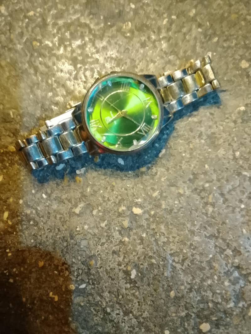 watch 0