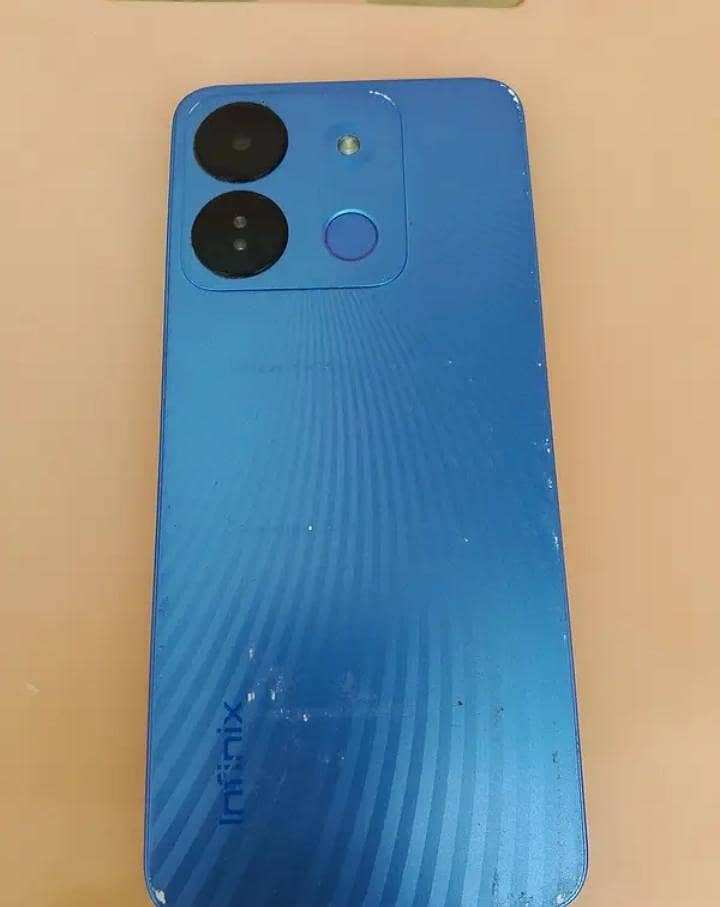 Infinix Smart 7 4