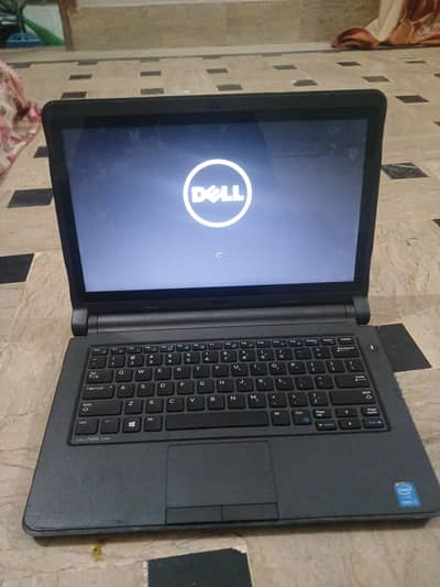 Dell lattitude 3340