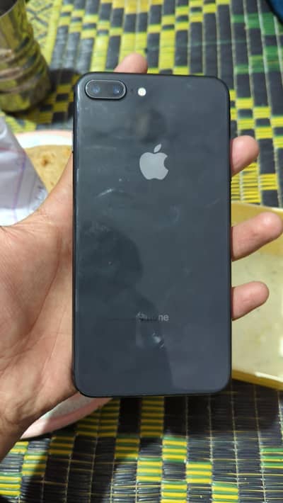 Apple iPhone 8 Plus