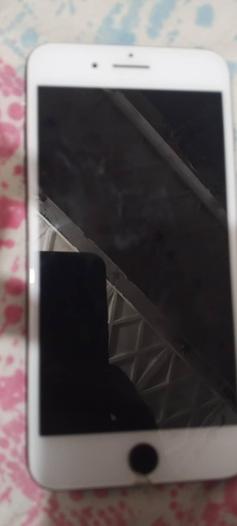 Apple iPhone 7 Plus 4