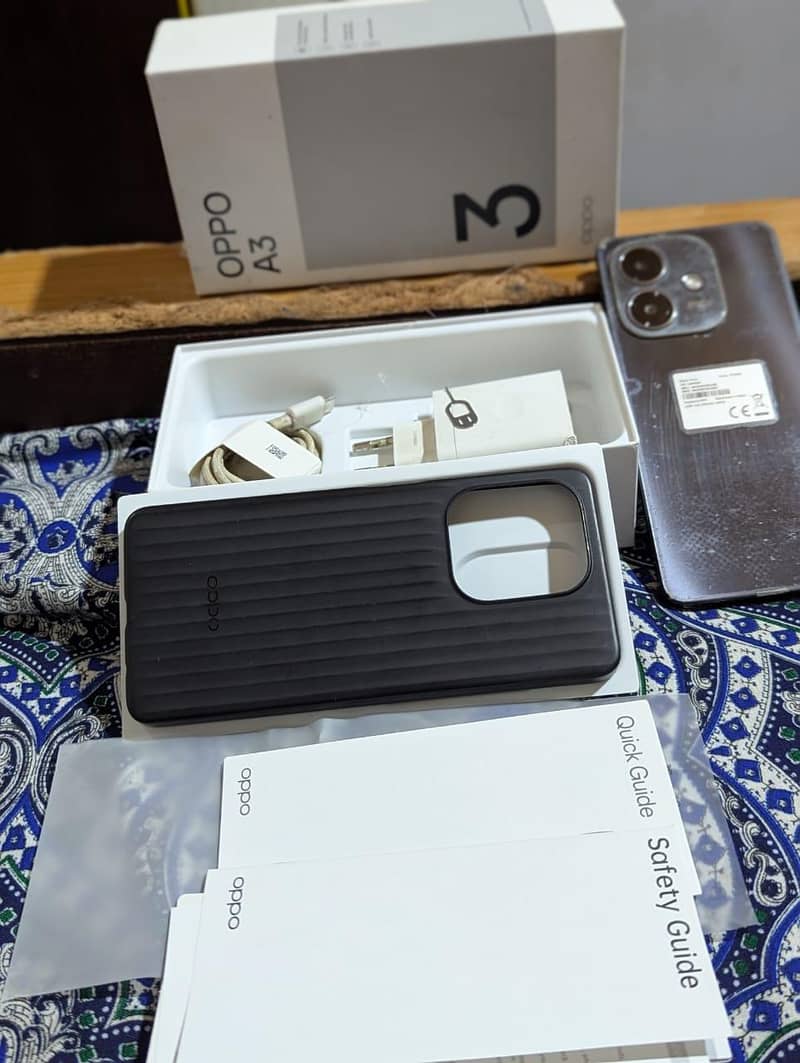 OPPO A3 3