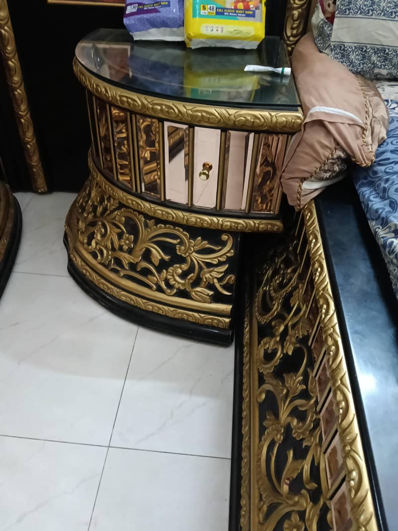 Master Bed Safe Almari Dressing 4