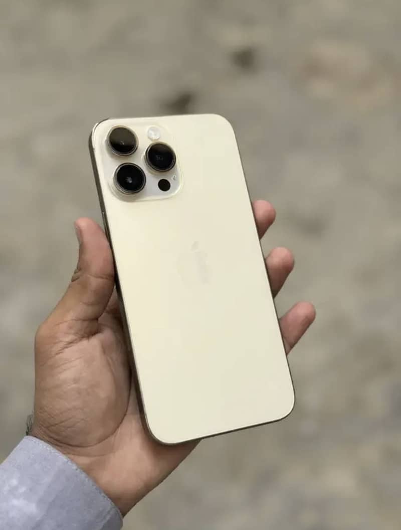 Apple iPhone 14 Pro Max 2