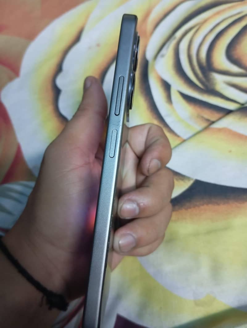 OPPO A5 Pro 4