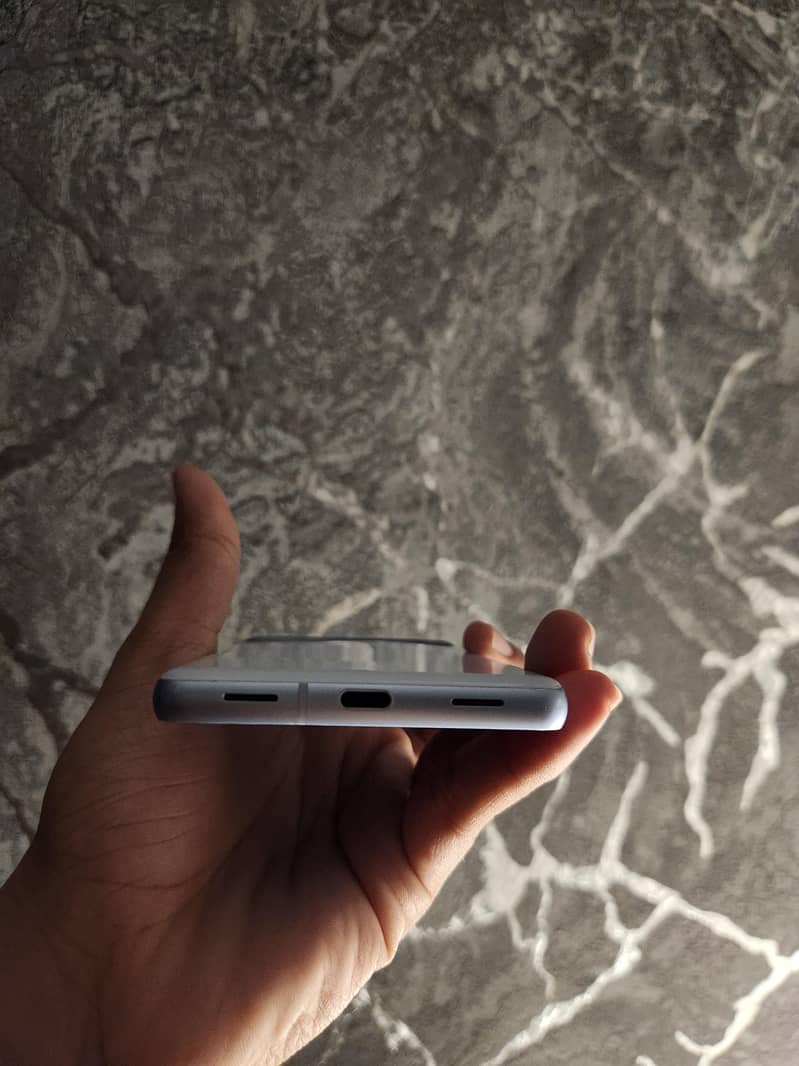 Google Pixel 7a 3