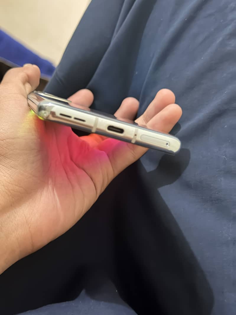One Plus 9 Pro 8