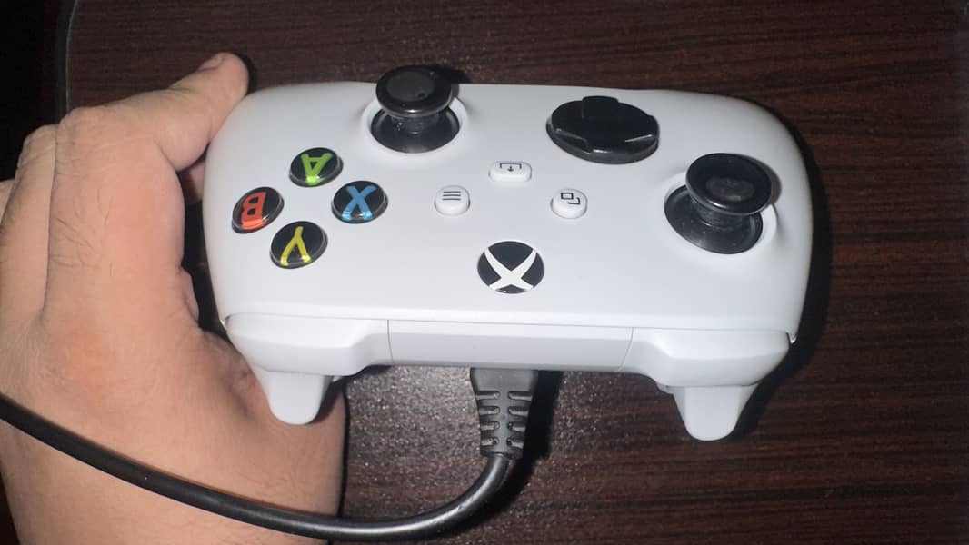 Xbox series s wired controller 1
