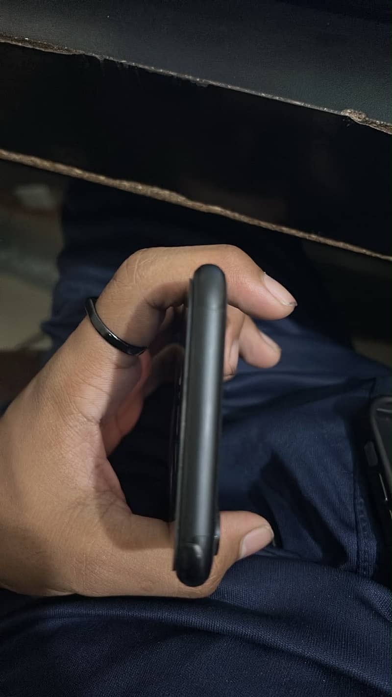 Apple iPhone XR 2