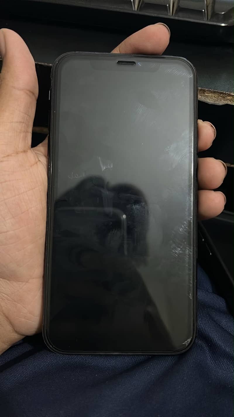 Apple iPhone XR 6