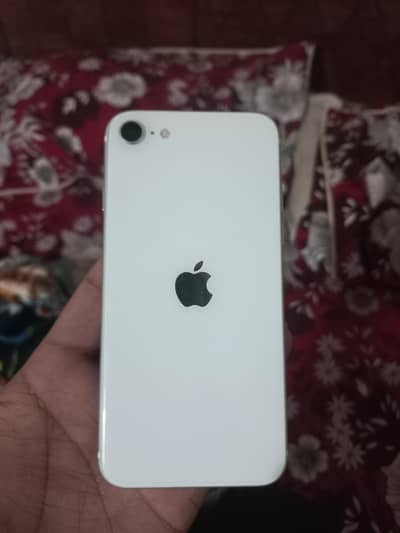 Apple iPhone SE