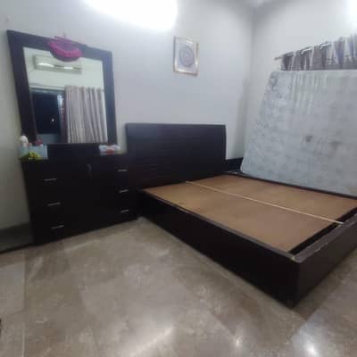 Complete Bedroom Furniture Set – Bed, Dressing Table & 2 Side Tables
