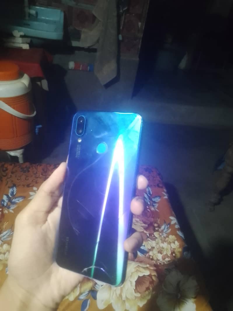 Huawei Nova 3i 1
