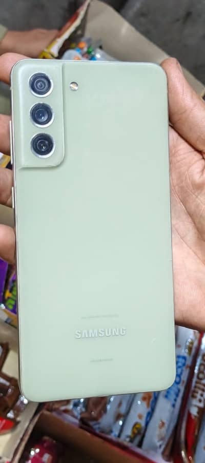 Samsung Mobile S21 FE. non pta