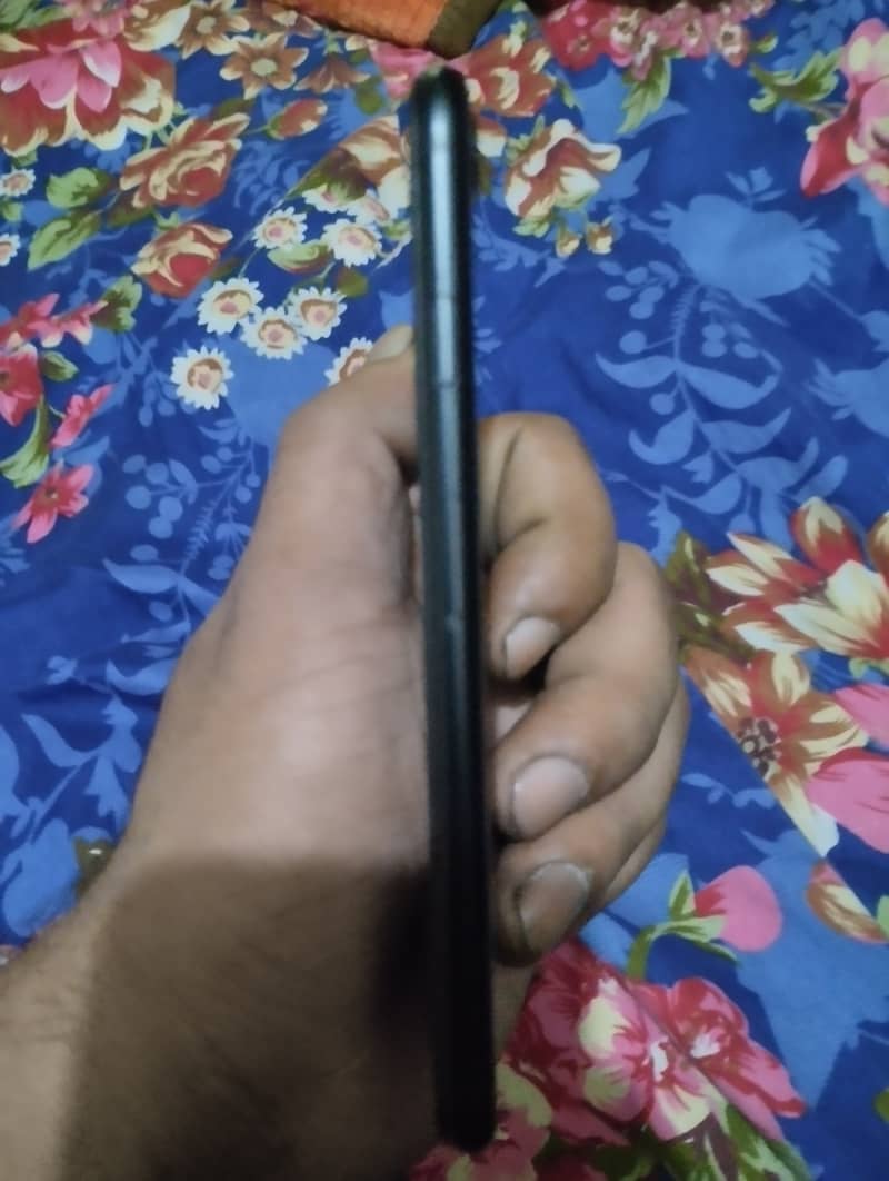 Apple iPhone SE 3