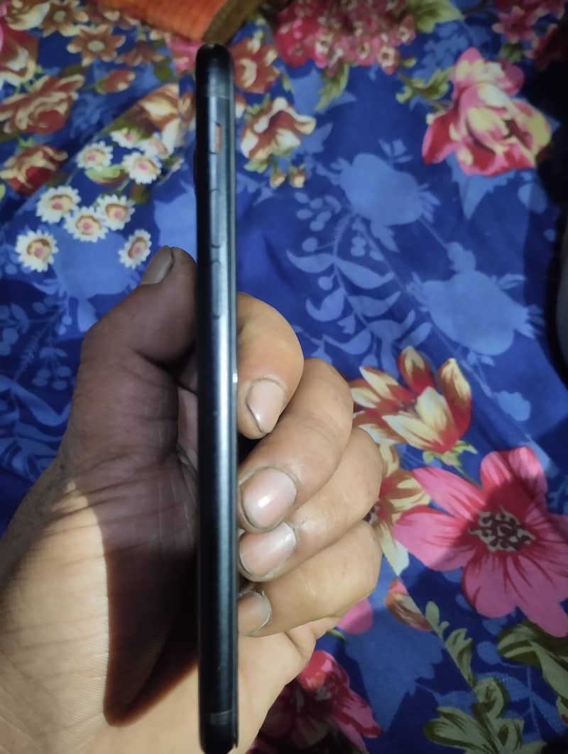 Apple iPhone SE 4