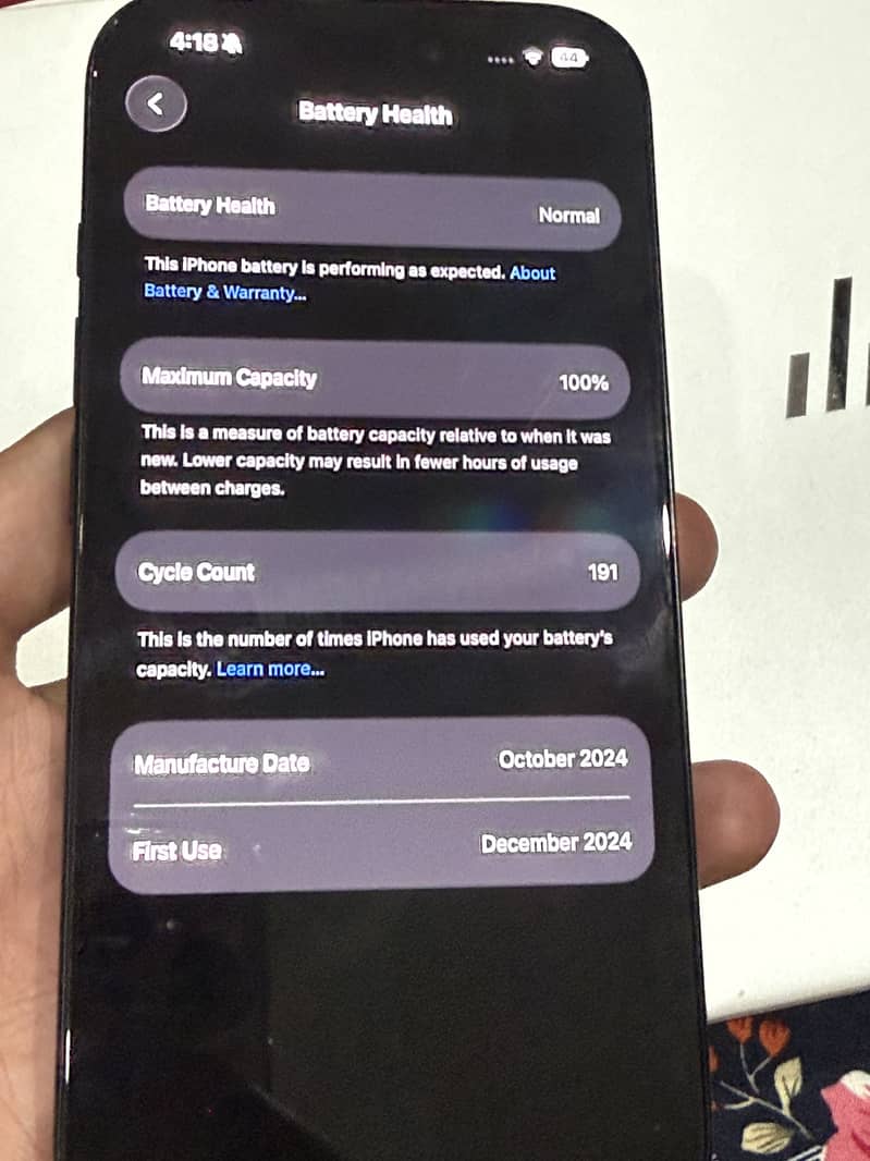 Apple iPhone 16 Pro 2