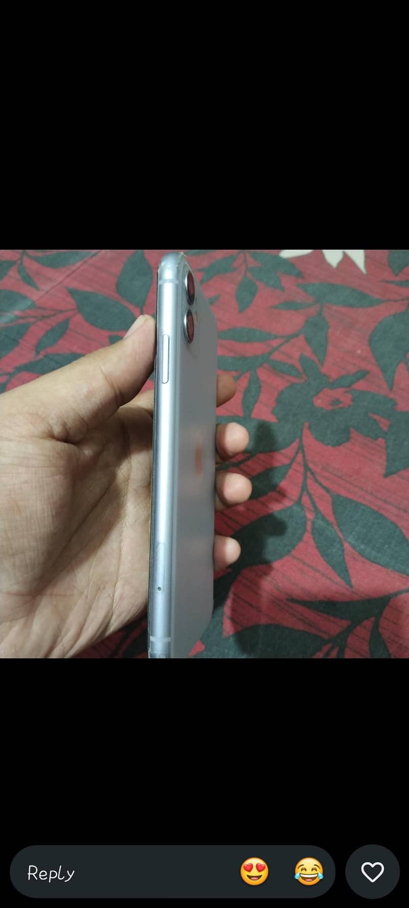 Apple iPhone 11 3