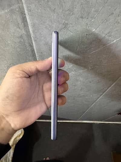 Samsung Mobile A52