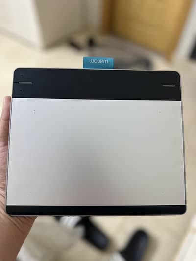 Wacom Intuos CTH-480 Graphic Tablet – Excellent Condition