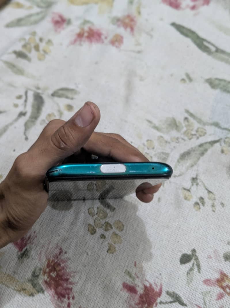 OPPO Reno 2 3