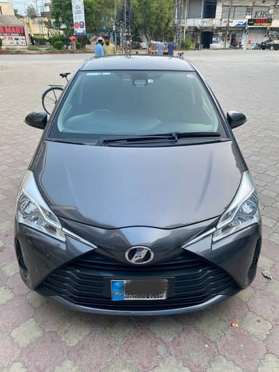 Toyota Vitz 2017/20 Genuine condition Push start