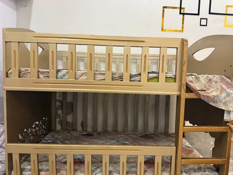 Kids bed 1