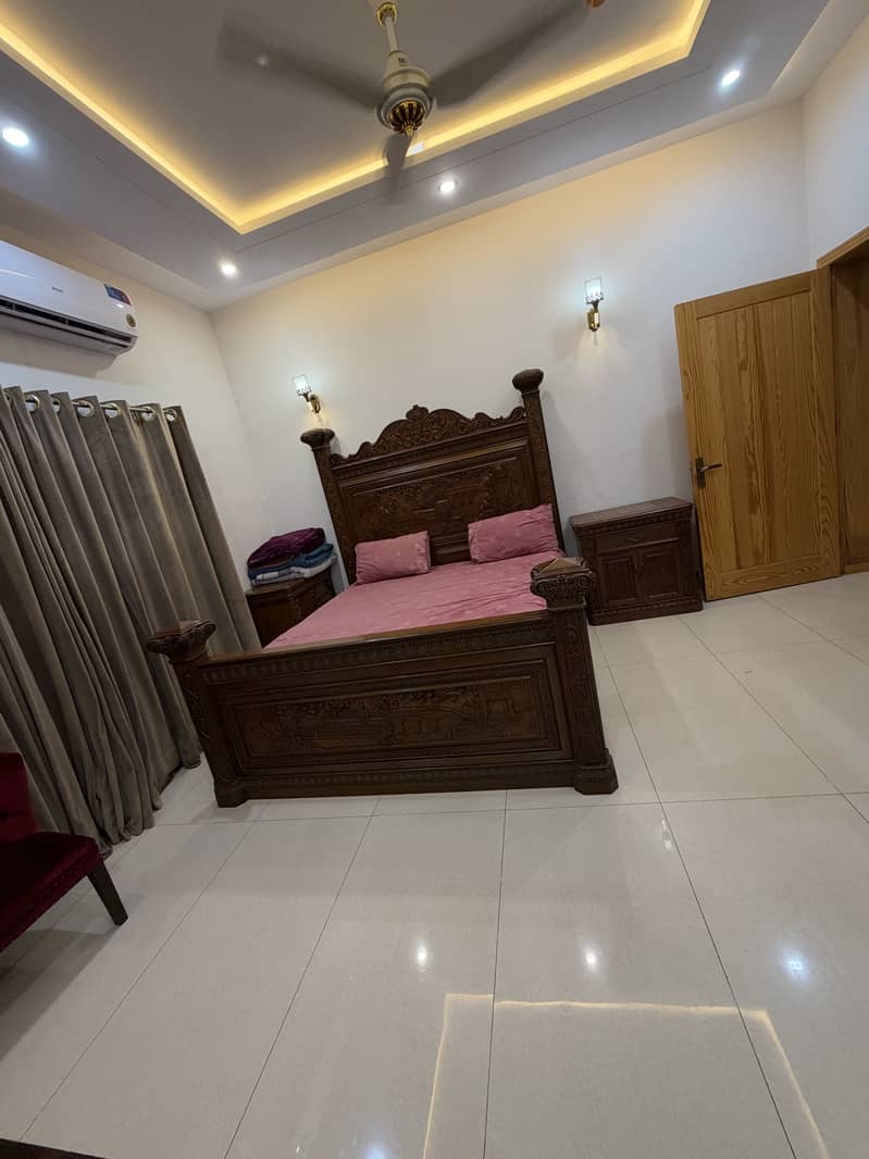 Chinioti bed 4