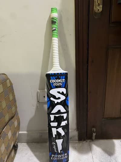 Tape ball cricket bat coconut wood best bat cricket bat for sale