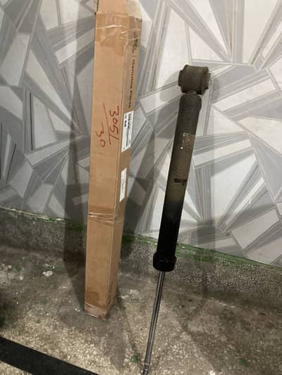 Elentra 2023 model left shakh for sale