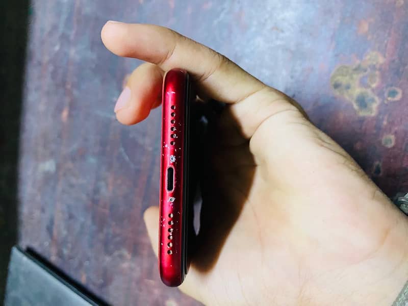 Apple iPhone 11 8