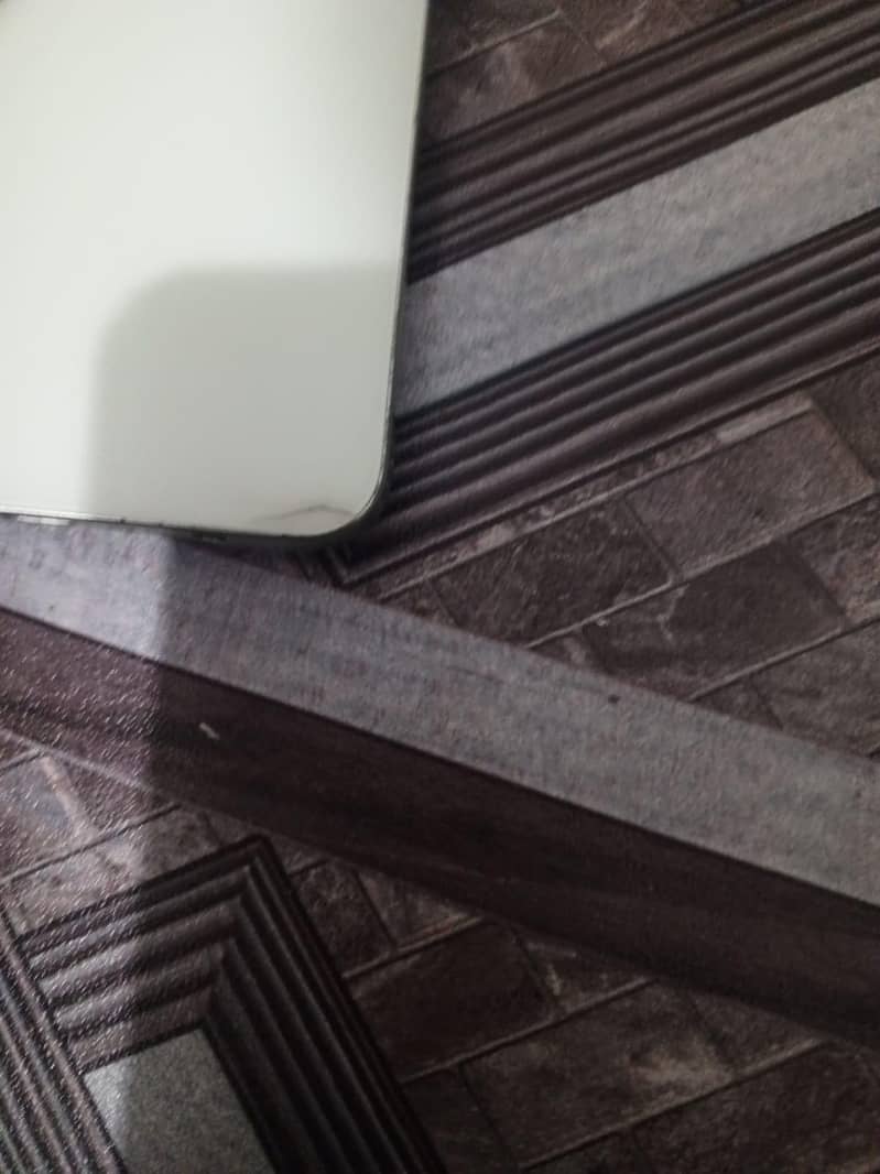 Realme Note 60x 4