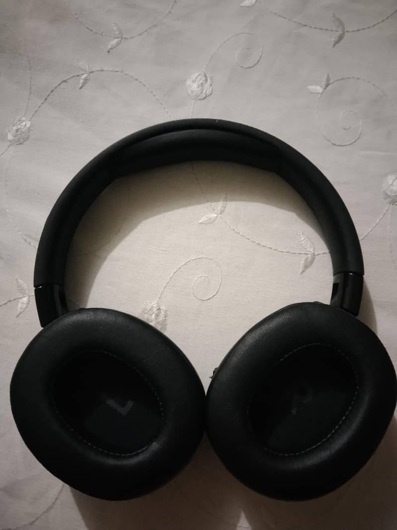 JBL 760NC 2
