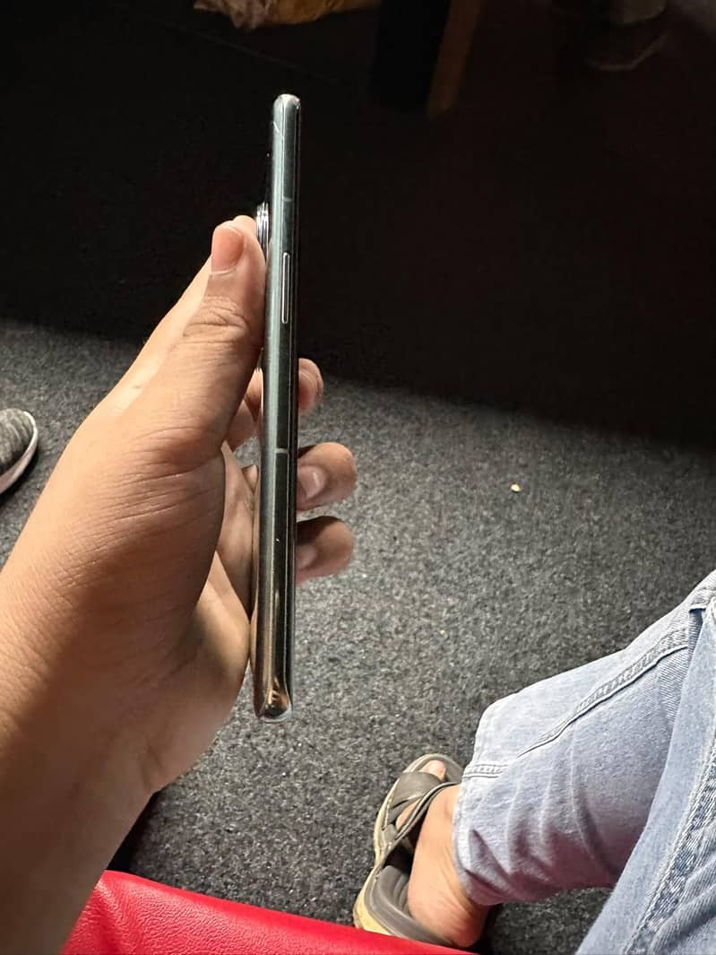 One Plus 11 4