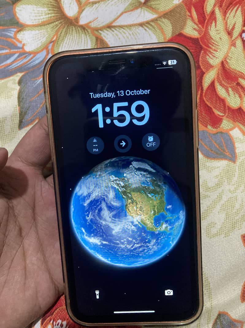 Apple iPhone Xr 0