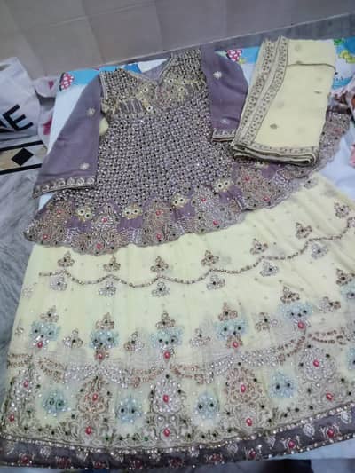 formal dress medium size