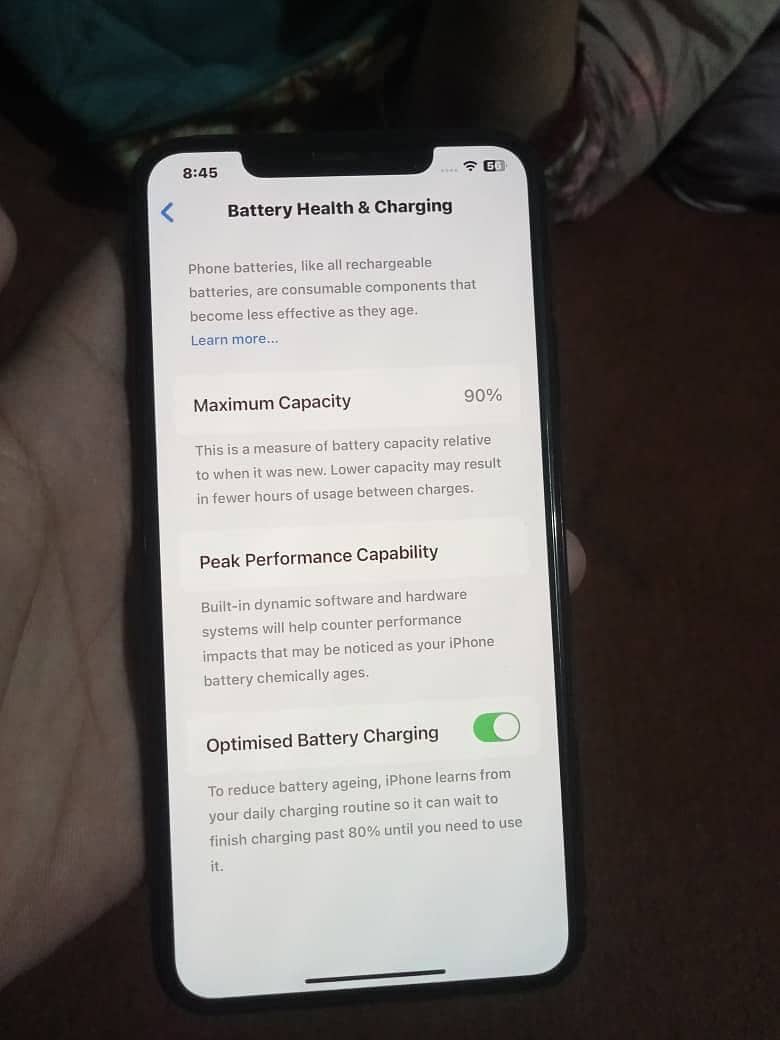 Apple iPhone 11 Pro Max 2