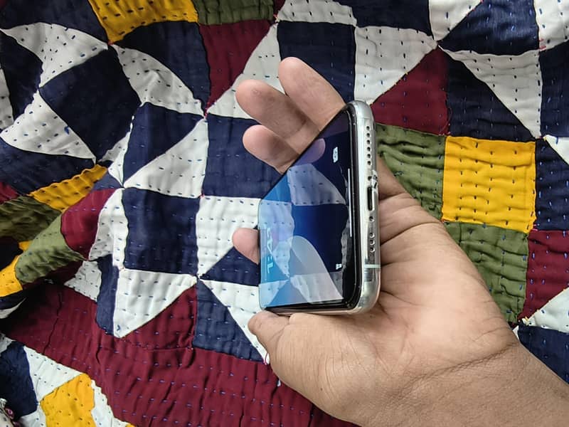 Apple iPhone 11 2