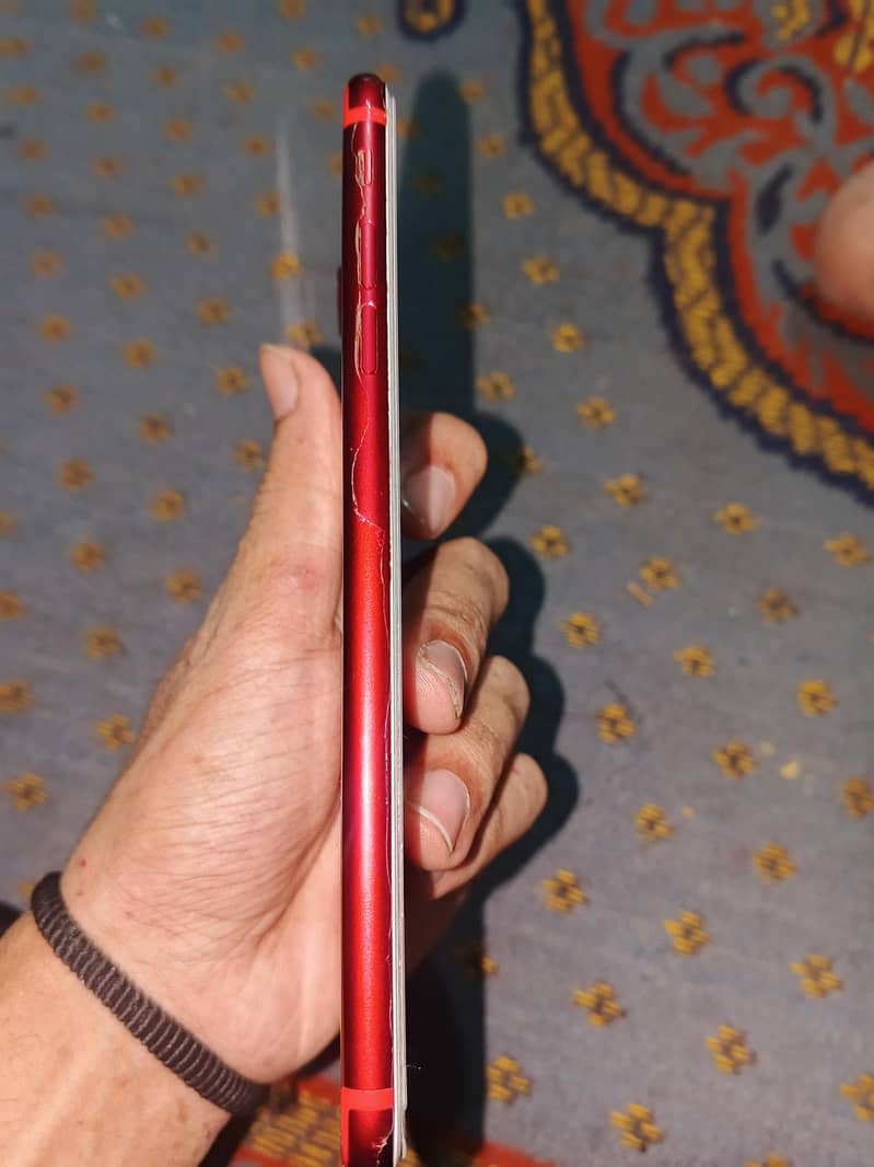 Apple iPhone 7 Plus 2