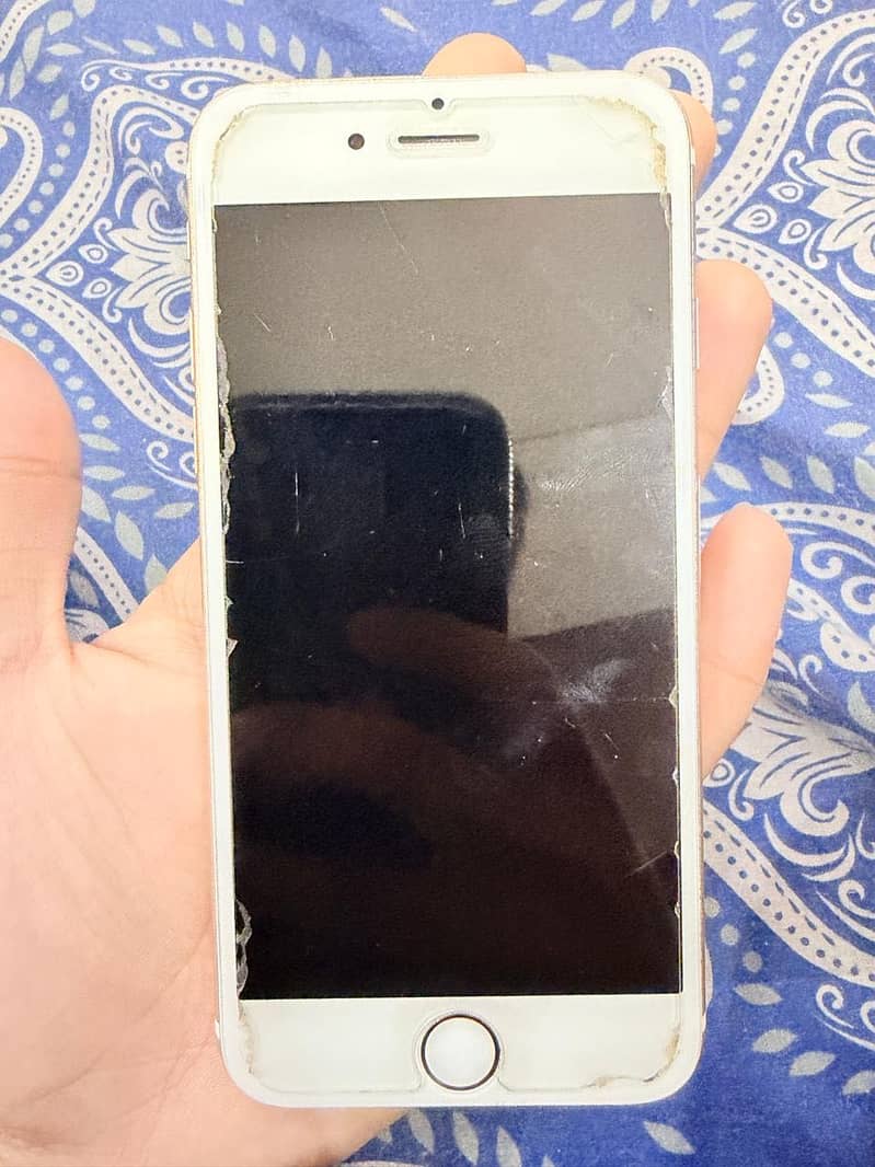 Apple iPhone 6S 1