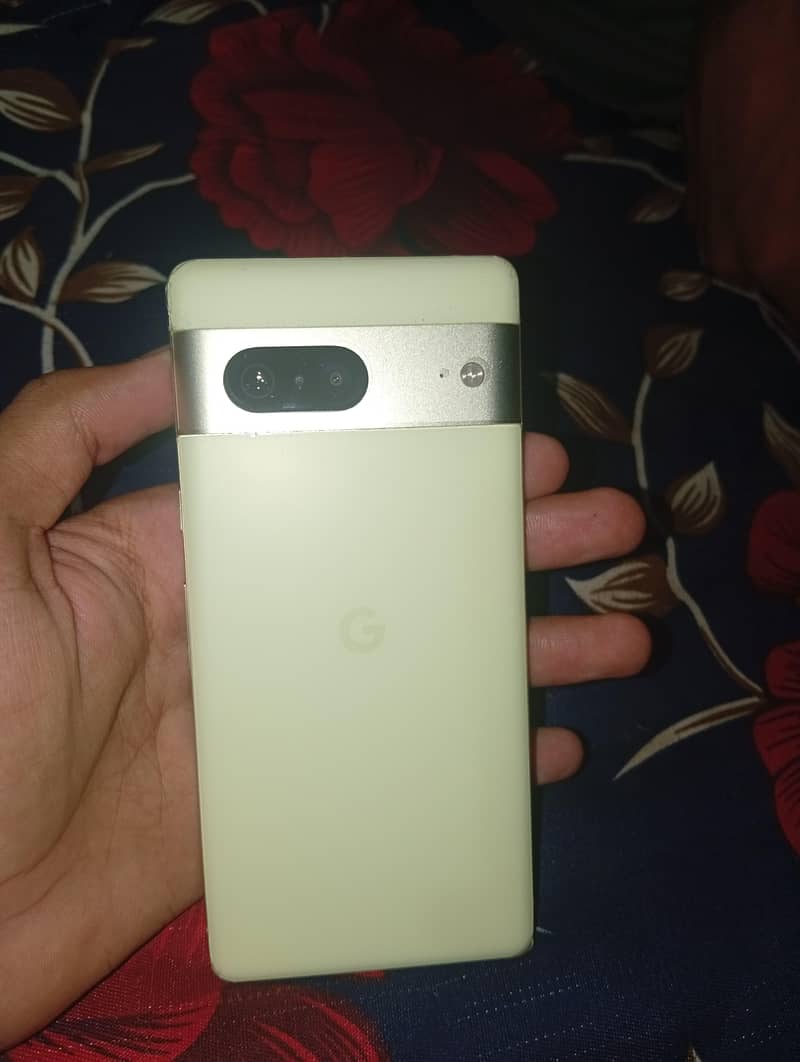 Google Pixel 7 0