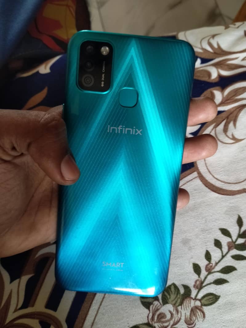 Infinix Smart 6 1