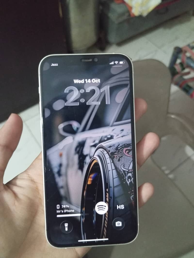 Apple iPhone 12 0
