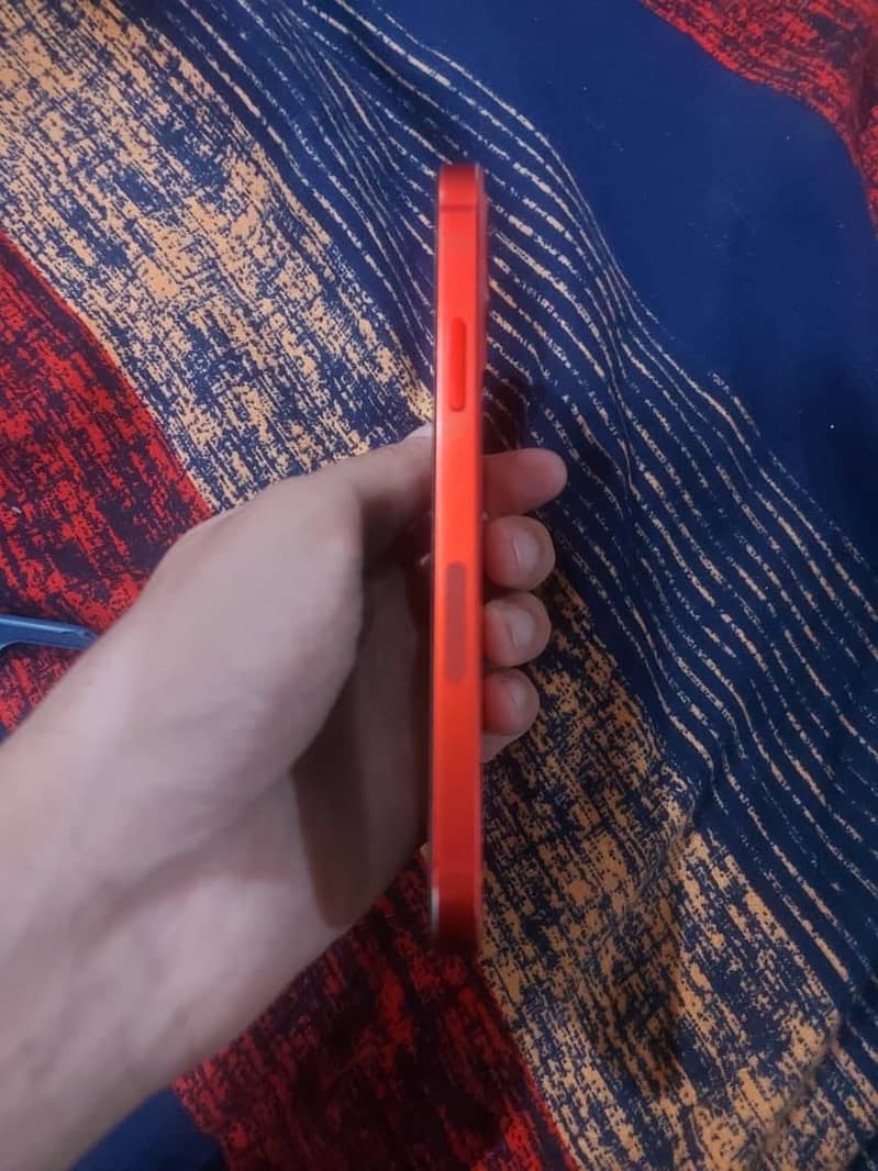 Apple iPhone 12 3