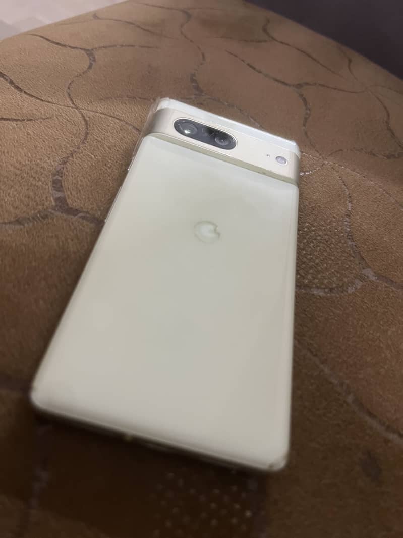 Google Pixel 7 Official 0