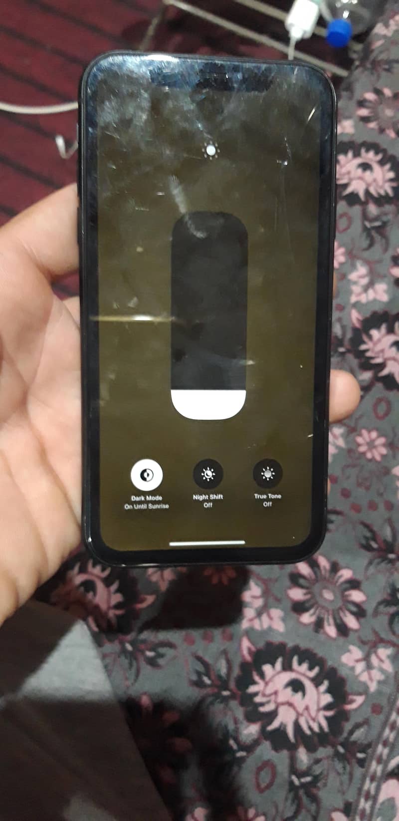 Apple iPhone XR 1