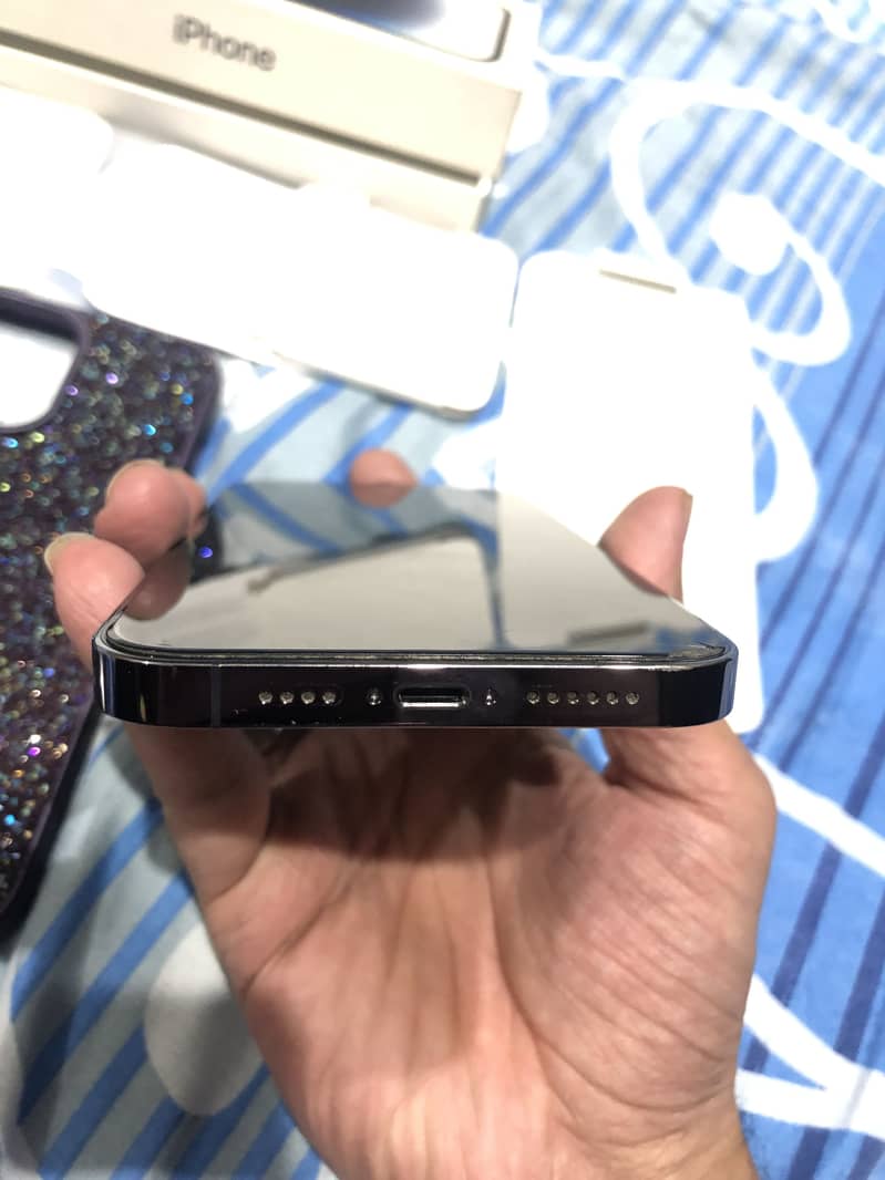 Apple iPhone 14 Pro Max 7
