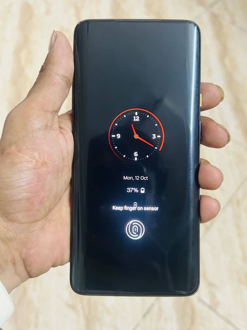 One Plus 7T Pro 5